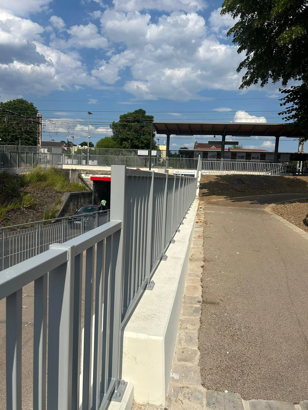 Cheminement sécurisé à la gare de Saint-Michel-sur-Orge